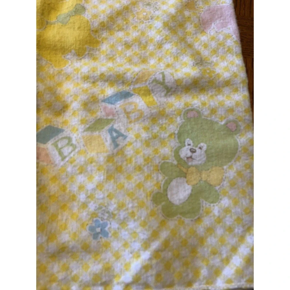 Vintage Baby Blanket Yellow Sweet Nursery Animals‎ Giraffe Duck Bear 31